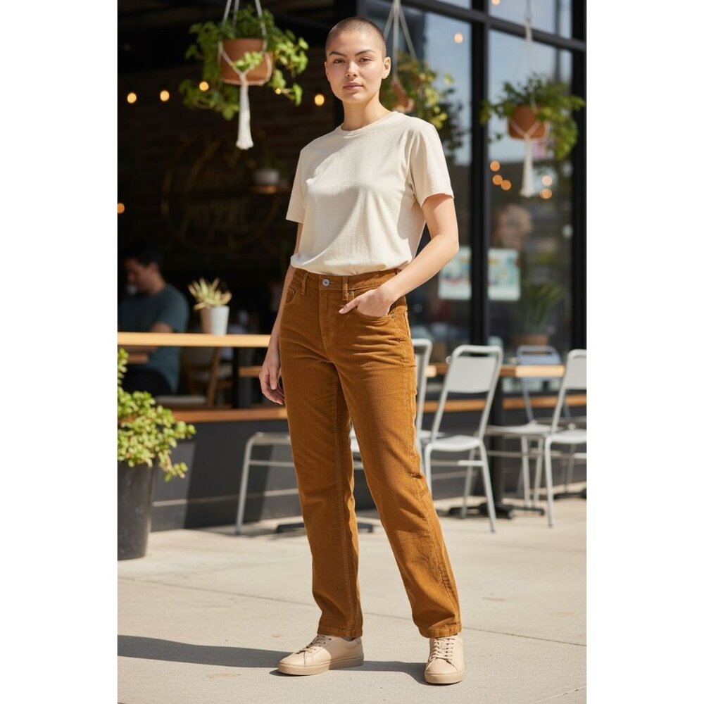 NEW Patagonia Womens 25 Corduroy Pants Everyday Cord Straight Leg Caramel Brown
